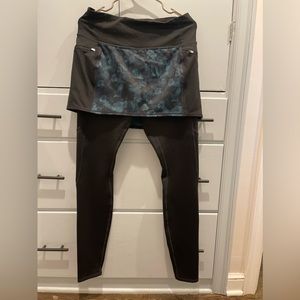 Athleta leggings with built in skirt
